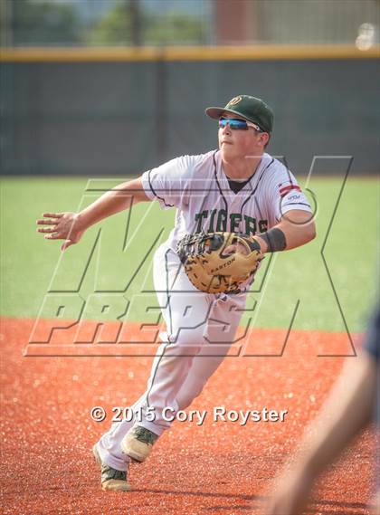 Thumbnail 1 in St. Albans vs Wilson (DCSAA Semifinal) photogallery.