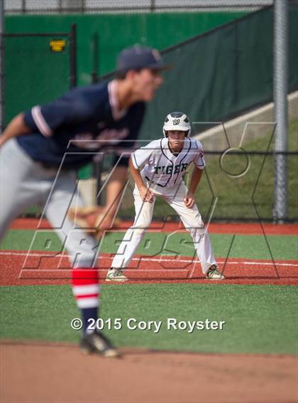Thumbnail 1 in St. Albans vs Wilson (DCSAA Semifinal) photogallery.
