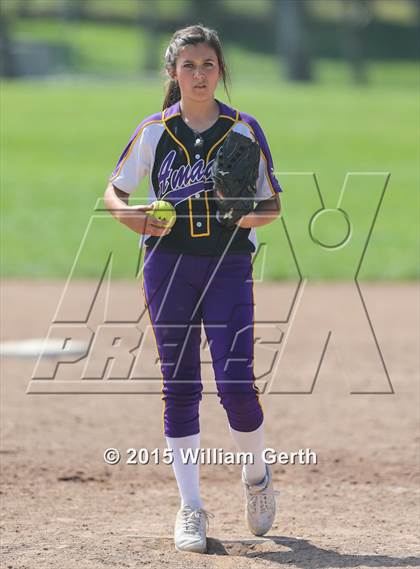 Thumbnail 2 in Amador Valley vs. Carondelet photogallery.