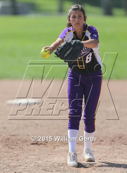 Thumbnail 3 in Amador Valley vs. Carondelet photogallery.