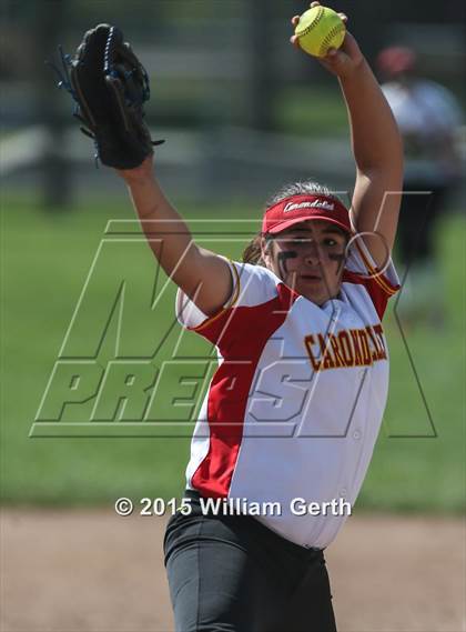 Thumbnail 2 in Amador Valley vs. Carondelet photogallery.