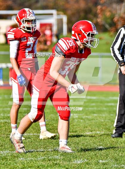 Thumbnail 3 in Finney @ Red Jacket (NYSPHSAA 8-Man Quarterfinal) photogallery.