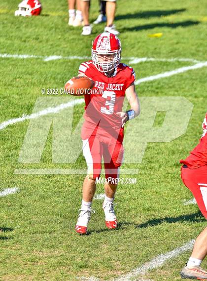 Thumbnail 1 in Finney @ Red Jacket (NYSPHSAA 8-Man Quarterfinal) photogallery.