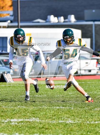 Thumbnail 3 in Finney @ Red Jacket (NYSPHSAA 8-Man Quarterfinal) photogallery.