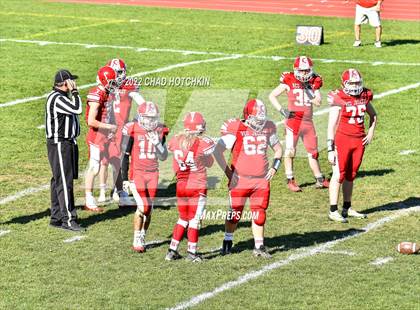 Thumbnail 1 in Finney @ Red Jacket (NYSPHSAA 8-Man Quarterfinal) photogallery.