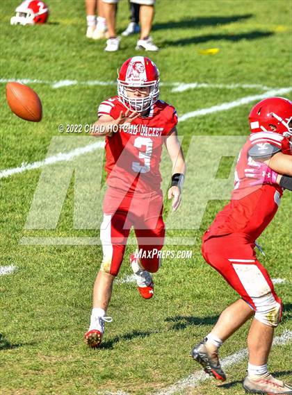 Thumbnail 2 in Finney @ Red Jacket (NYSPHSAA 8-Man Quarterfinal) photogallery.