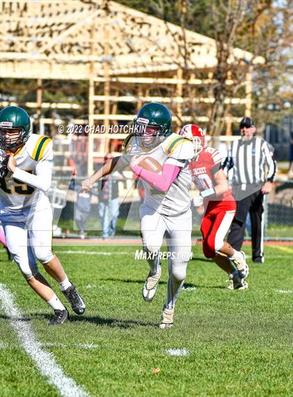 Thumbnail 2 in Finney @ Red Jacket (NYSPHSAA 8-Man Quarterfinal) photogallery.