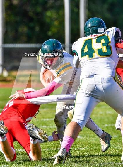 Thumbnail 2 in Finney @ Red Jacket (NYSPHSAA 8-Man Quarterfinal) photogallery.