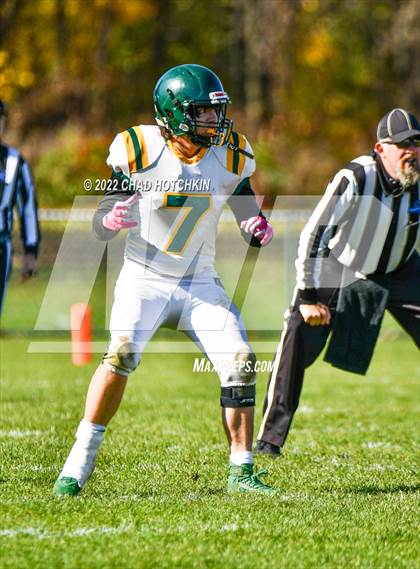 Thumbnail 2 in Finney @ Red Jacket (NYSPHSAA 8-Man Quarterfinal) photogallery.