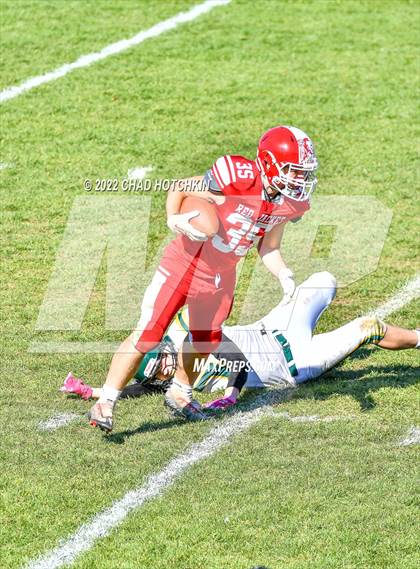 Thumbnail 1 in Finney @ Red Jacket (NYSPHSAA 8-Man Quarterfinal) photogallery.