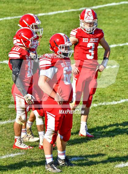Thumbnail 1 in Finney @ Red Jacket (NYSPHSAA 8-Man Quarterfinal) photogallery.