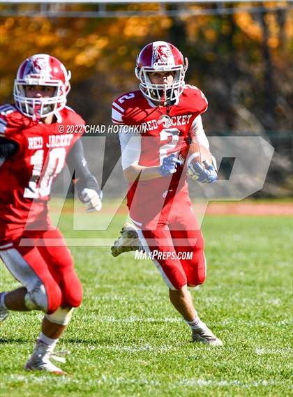 Thumbnail 3 in Finney @ Red Jacket (NYSPHSAA 8-Man Quarterfinal) photogallery.