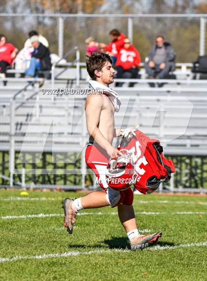Thumbnail 1 in Finney @ Red Jacket (NYSPHSAA 8-Man Quarterfinal) photogallery.