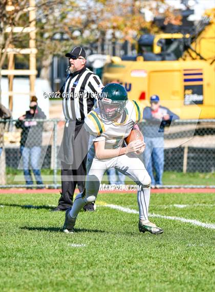 Thumbnail 2 in Finney @ Red Jacket (NYSPHSAA 8-Man Quarterfinal) photogallery.