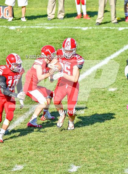 Thumbnail 3 in Finney @ Red Jacket (NYSPHSAA 8-Man Quarterfinal) photogallery.