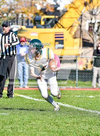 Thumbnail 3 in Finney @ Red Jacket (NYSPHSAA 8-Man Quarterfinal) photogallery.