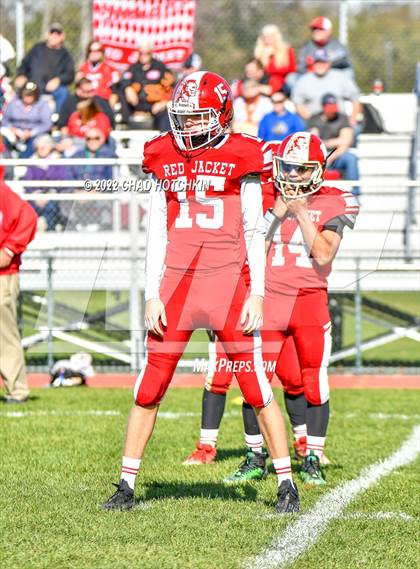 Thumbnail 3 in Finney @ Red Jacket (NYSPHSAA 8-Man Quarterfinal) photogallery.