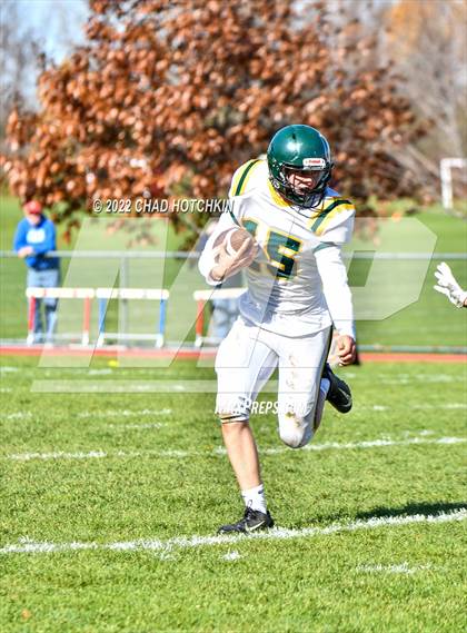 Thumbnail 1 in Finney @ Red Jacket (NYSPHSAA 8-Man Quarterfinal) photogallery.