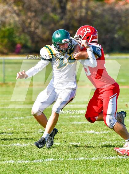 Thumbnail 1 in Finney @ Red Jacket (NYSPHSAA 8-Man Quarterfinal) photogallery.