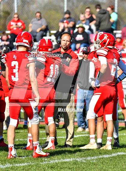 Thumbnail 3 in Finney @ Red Jacket (NYSPHSAA 8-Man Quarterfinal) photogallery.