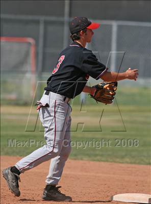 Thumbnail 3 in Hart @ Saugus photogallery.