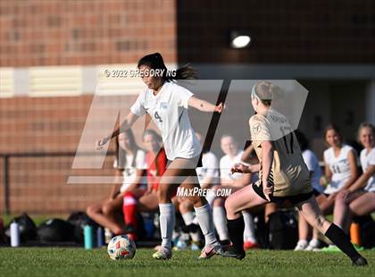 Thumbnail 3 in Panther Creek @ Holly Springs photogallery.