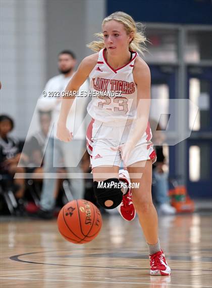 Thumbnail 1 in Glen Rose vs. Hearne (Aggieland Invitational) photogallery.