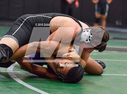 Thumbnail 3 in Knights Invitational photogallery.
