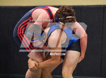 Thumbnail 3 in Knights Invitational photogallery.