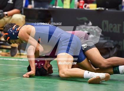 Thumbnail 2 in Knights Invitational photogallery.