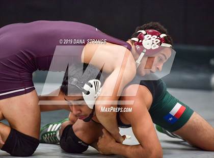 Thumbnail 1 in Knights Invitational photogallery.
