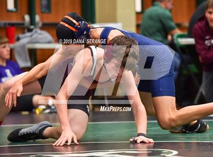 Thumbnail 2 in Knights Invitational photogallery.