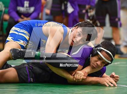 Thumbnail 3 in Knights Invitational photogallery.