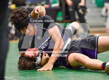 Thumbnail 1 in Knights Invitational photogallery.