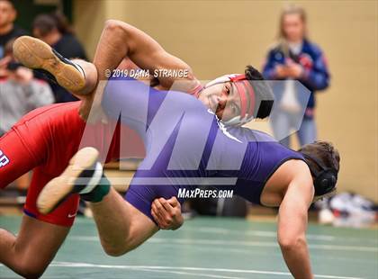 Thumbnail 3 in Knights Invitational photogallery.