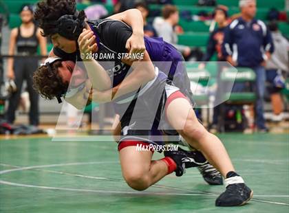 Thumbnail 3 in Knights Invitational photogallery.