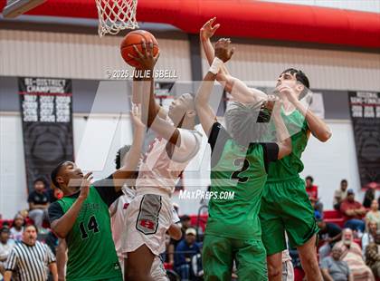 Thumbnail 2 in Hempstead @ Hitchcock photogallery.