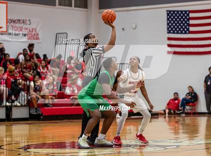 Thumbnail 3 in Hempstead @ Hitchcock photogallery.