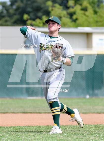 Thumbnail 3 in Lincoln vs. Placer (CIF SJS D4 Final) photogallery.