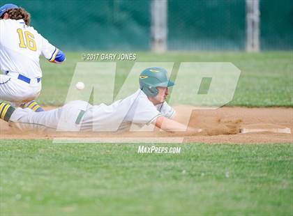 Thumbnail 3 in Lincoln vs. Placer (CIF SJS D4 Final) photogallery.