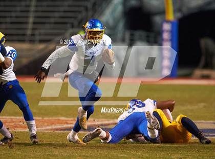 Thumbnail 2 in Dudley vs. Cape Fear (NCHSAA 4A Final) photogallery.
