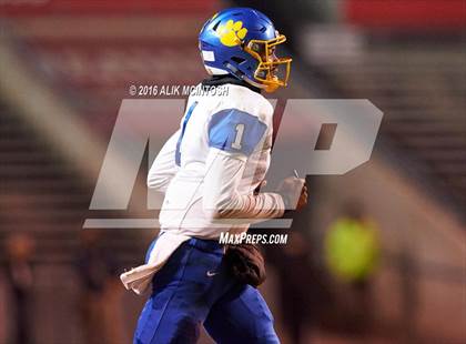 Thumbnail 1 in Dudley vs. Cape Fear (NCHSAA 4A Final) photogallery.