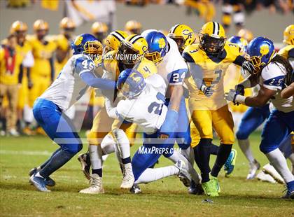 Thumbnail 1 in Dudley vs. Cape Fear (NCHSAA 4A Final) photogallery.