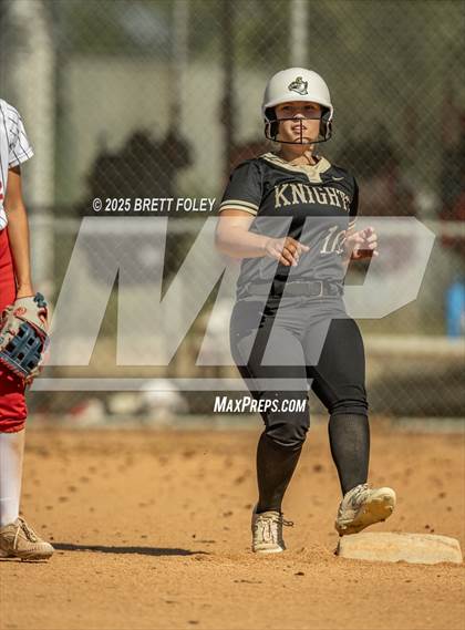 Thumbnail 3 in Lincoln Southeast vs. Scottsbluff photogallery.