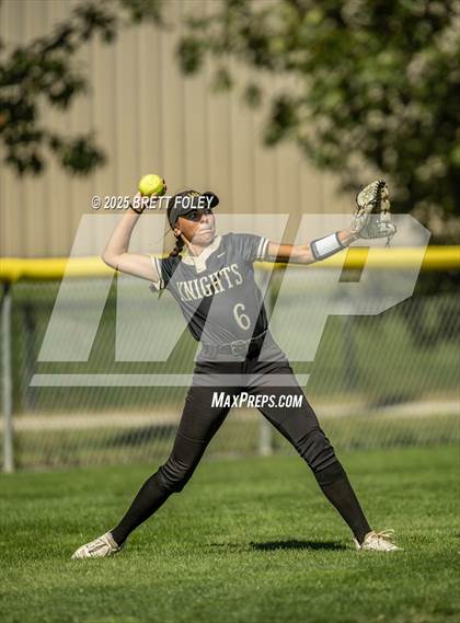 Thumbnail 2 in Lincoln Southeast vs. Scottsbluff photogallery.