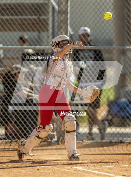 Thumbnail 1 in Lincoln Southeast vs. Scottsbluff photogallery.