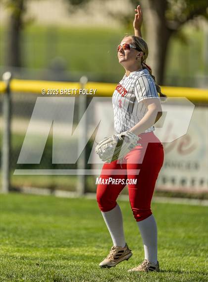 Thumbnail 1 in Lincoln Southeast vs. Scottsbluff photogallery.