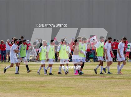 Thumbnail 2 in Lovington vs. Albuquerque Academy photogallery.
