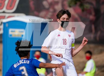 Thumbnail 3 in Lovington vs. Albuquerque Academy photogallery.