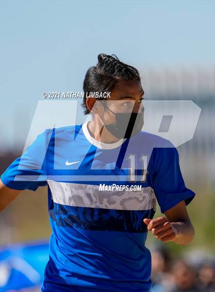 Thumbnail 1 in Lovington vs. Albuquerque Academy photogallery.